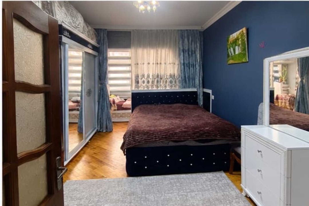 Satılır 2 otaqlı köhnə tikili 65 m² — Mənzil, Bakı (2)