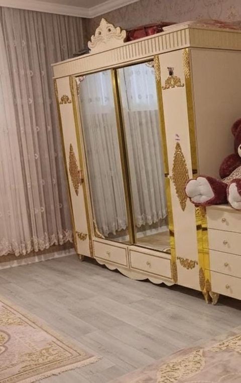 Dolab kocle elaqedar satilir Qiymet 220 man Unvan;Sabuncu — Mehdiabad