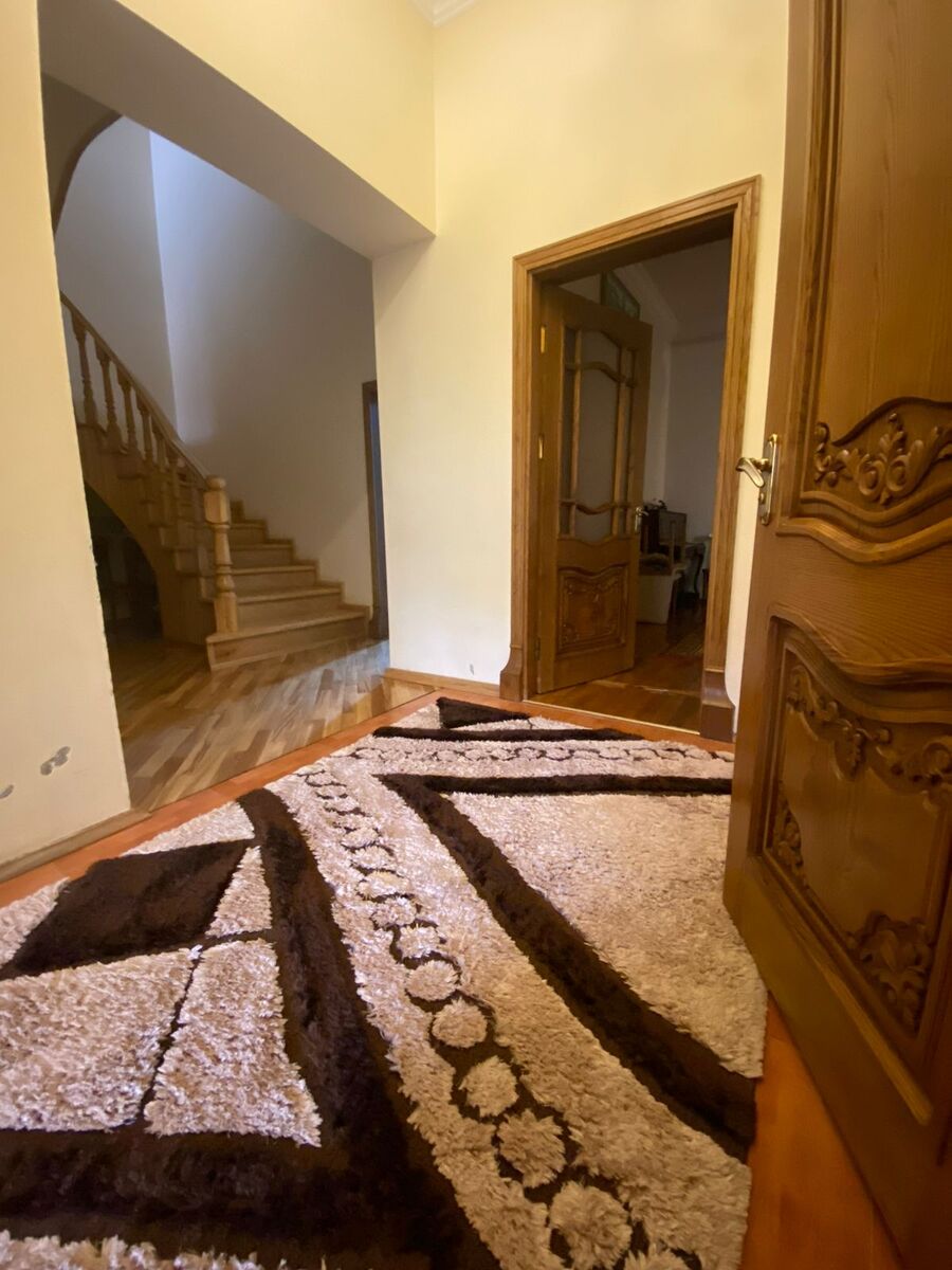 Satılır 7 otaqlı həyət evi/bağ evi 400 m² — Ev, villa, Bakı (11)
