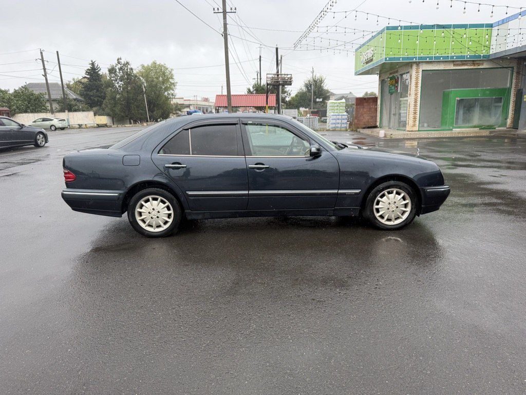Mercedes E 270, 2.7 L, 2000 il, 380 546 km — Avtomobillər, Bakı (5)