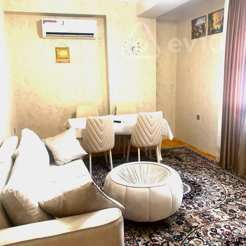 2 otaqlı mənzil, 90 m², Azər Manafov küçəsi — kirayə — Mənzil, Bakı (2)