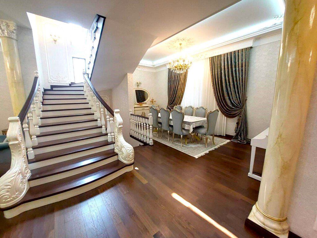 Satılır 8 otaqlı həyət evi/bağ evi 560 m² — Ev, villa, Bakı (5)