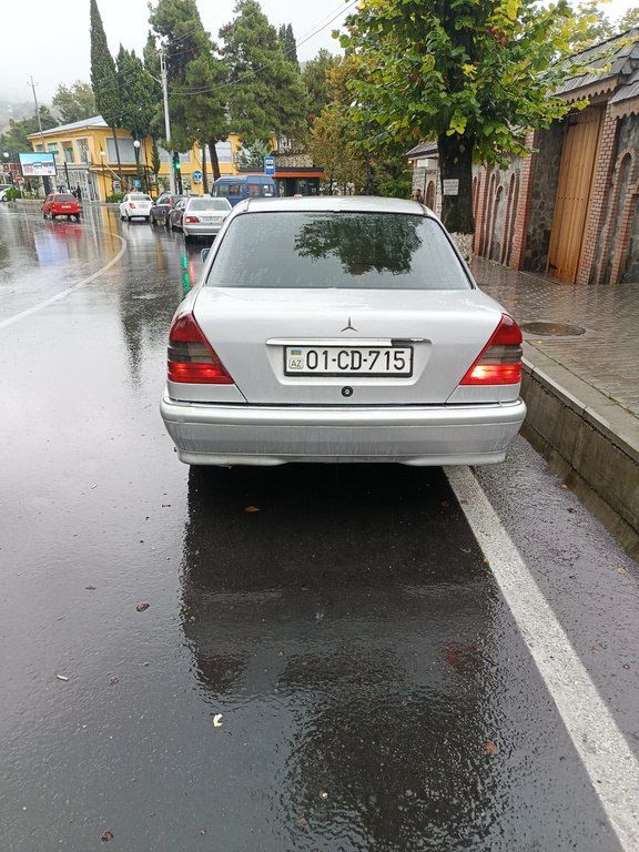 Mercedes 190, 1.8 L, 1994 il, 410 379 km 01-CD-715 — Avtomobillər, Şəki (3)