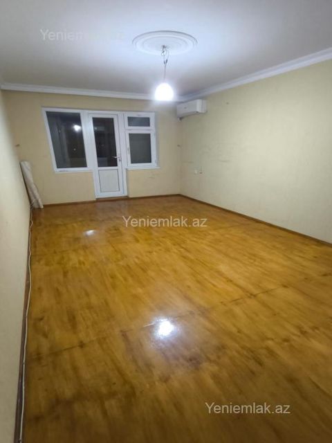 Satılır 1 otaqlı Bina evi menzil (Köhnə tikili), 32 m², 8-ci mikrorayon — Sumqayıt