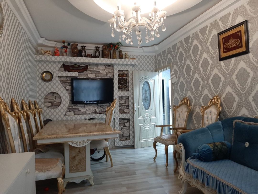 Satılır 2 otaqlı köhnə tikili 60 m² — Mənzil, Bakı (2)