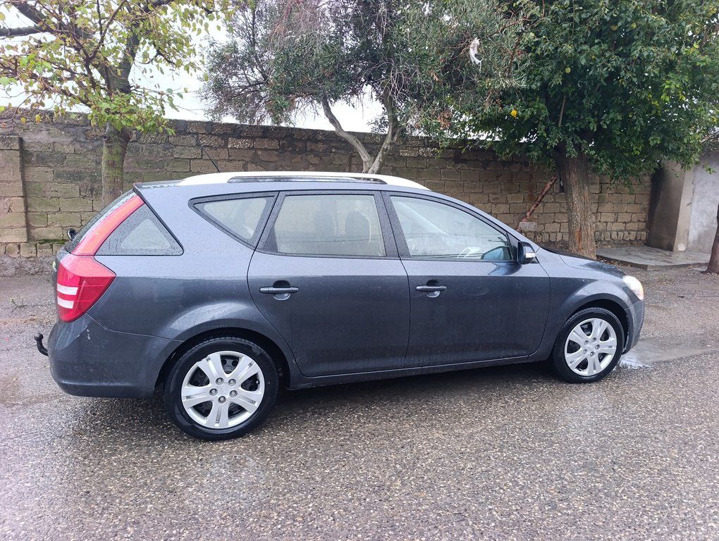 Kia Ceed SW, 1.6 L, 2011 il, 305 900 km 77-FF-580 — Avtomobillər, Bakı (2)