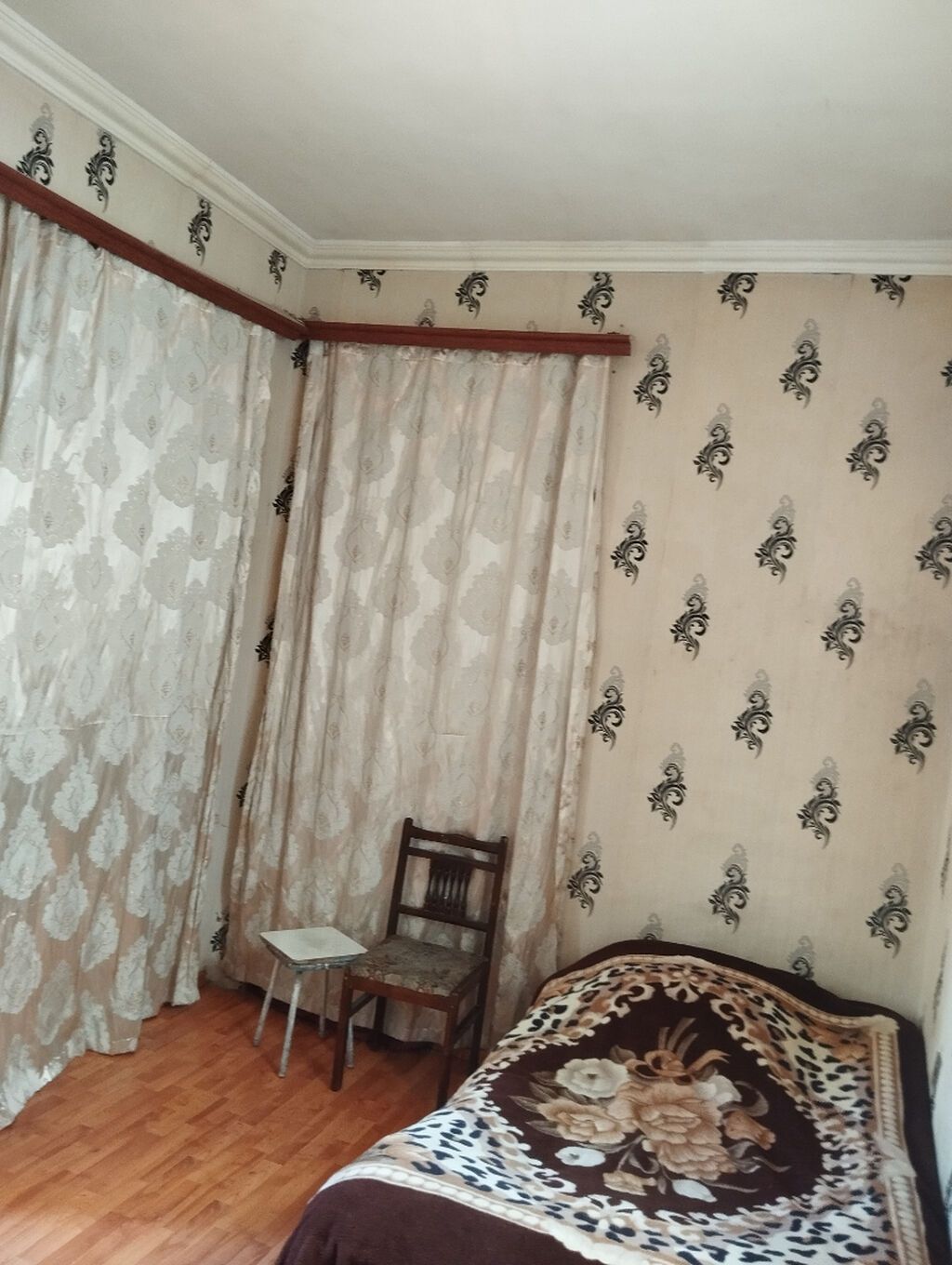 3 nəfər lazımdır bir nəfər üçün 150 metrolara avtobus dayanacaqlarina — Mənzil, Bakı (2)