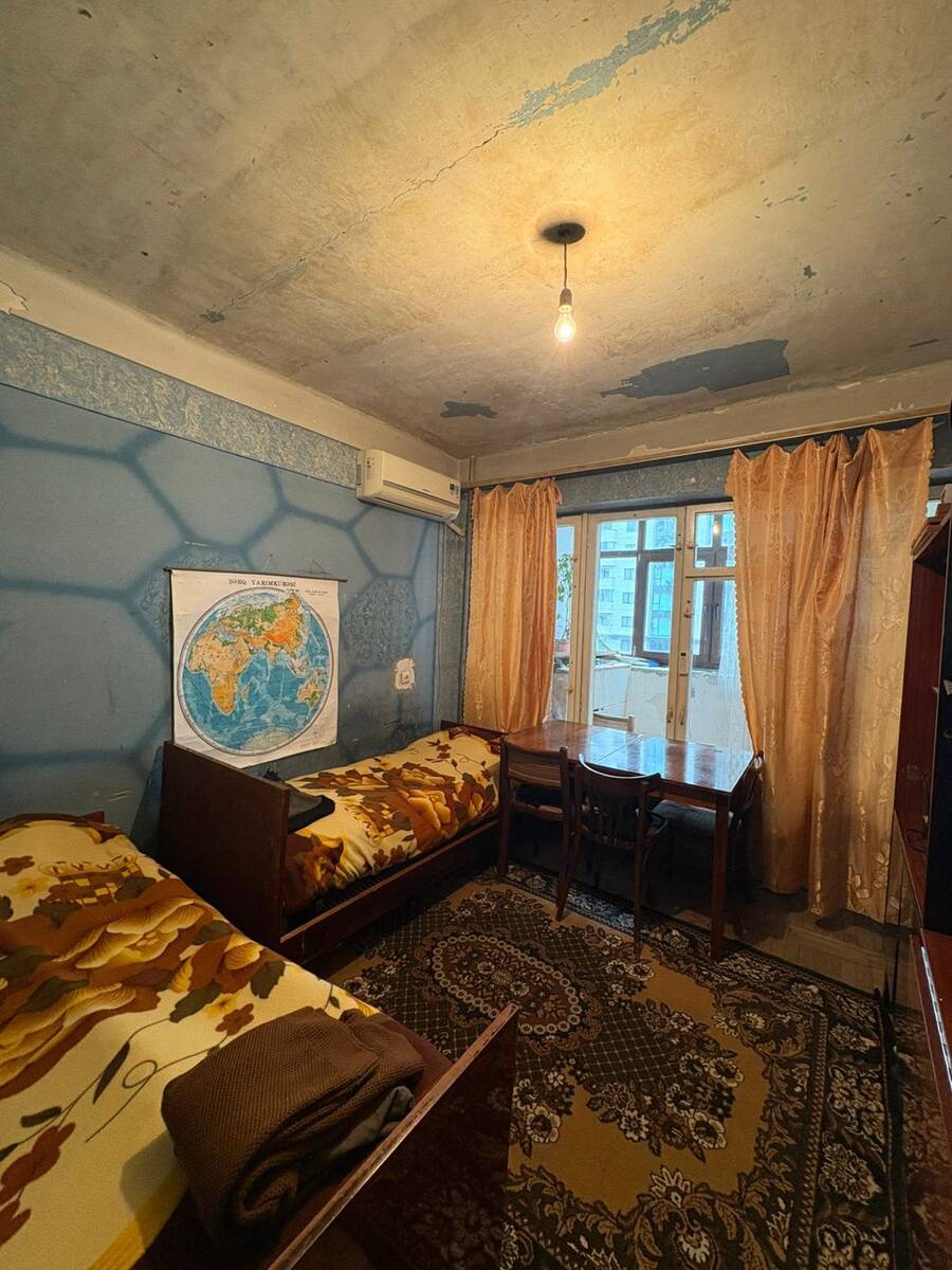 Satılır 4 otaqlı köhnə tikili 110 m² — Mənzil, Bakı (7)