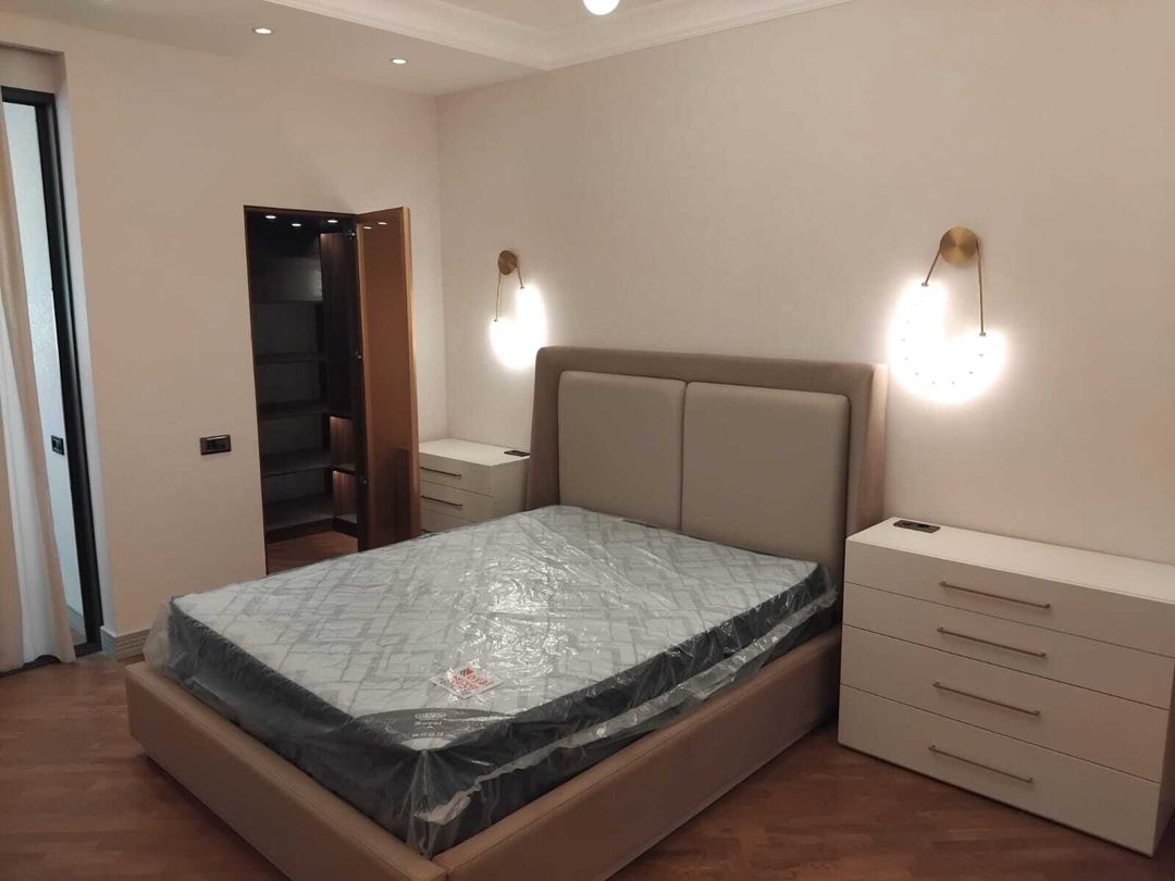 Satılır 4 otaqlı yeni tikili 180 m² — Mənzil, Bakı (5)