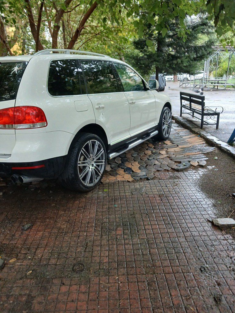 Volkswagen Touareg, 4.2 L, 2006 il, 181 000 km 90-GS-750 — Avtomobillər, Bakı (3)