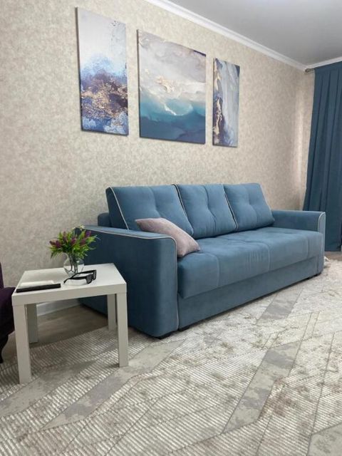 İcarəyə verilir 2 otaqlı yeni tikili 70 m² — Bakı