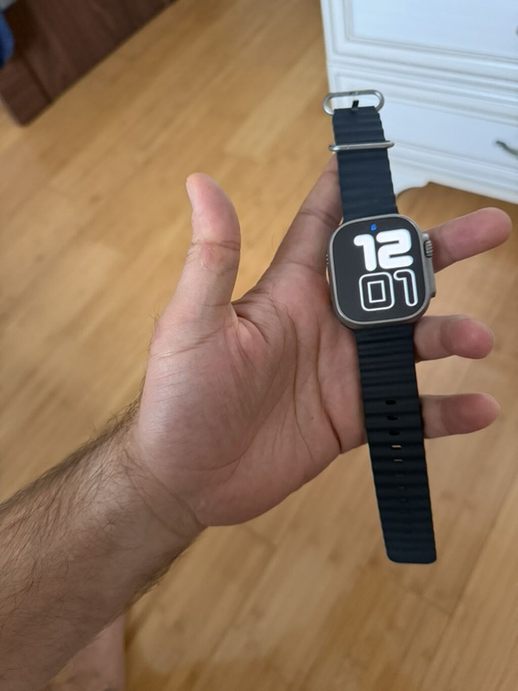Apple Watch Ultra (49 mm) – titan korpus, qara Ocean Band tipli — Ağıllı saatlar, Sumqayıt (3)