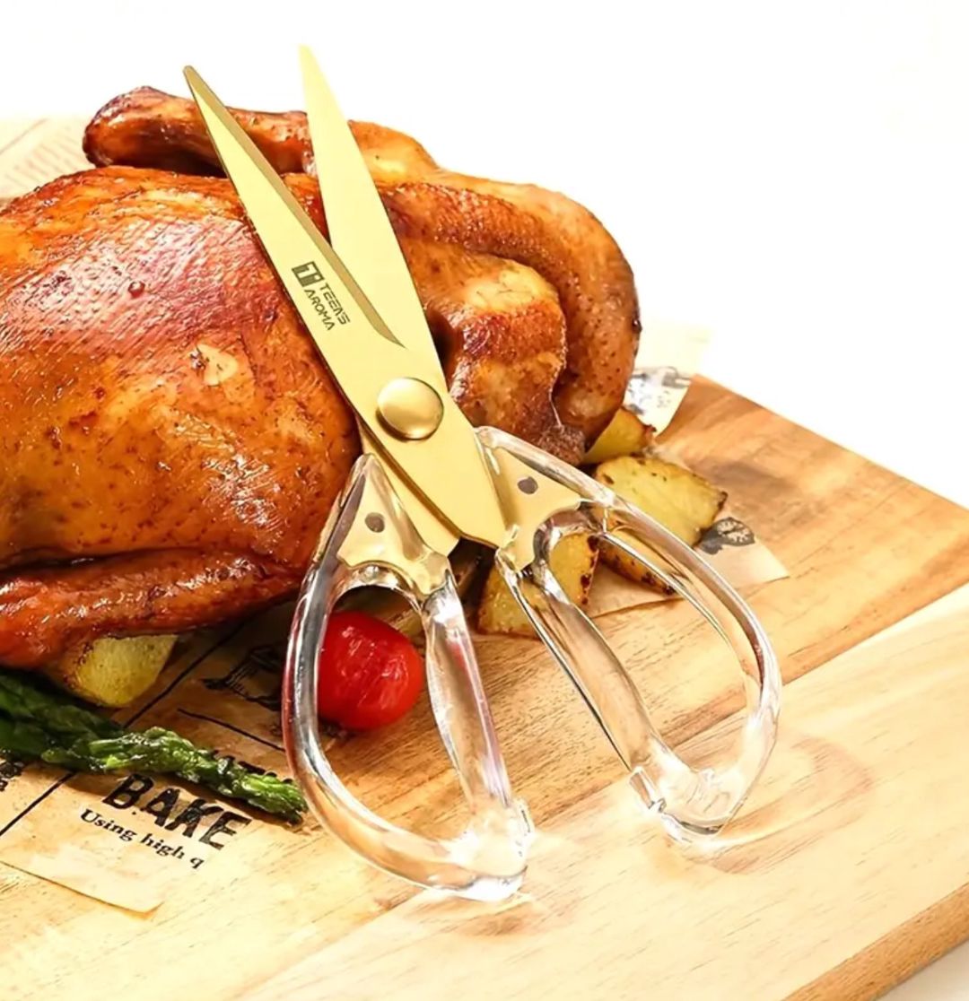 Qızıl qayçı Homebakuikea2 — Mallar, Bakı (2)