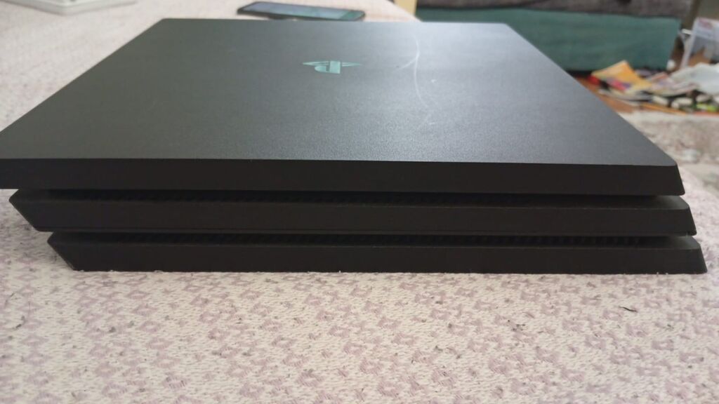 PlayStation 4 Pro (CUH-7116B) oyun konsolu paketi Komplekt: - PS4 Pro — Oyun konsolları, Xırdalan (5)