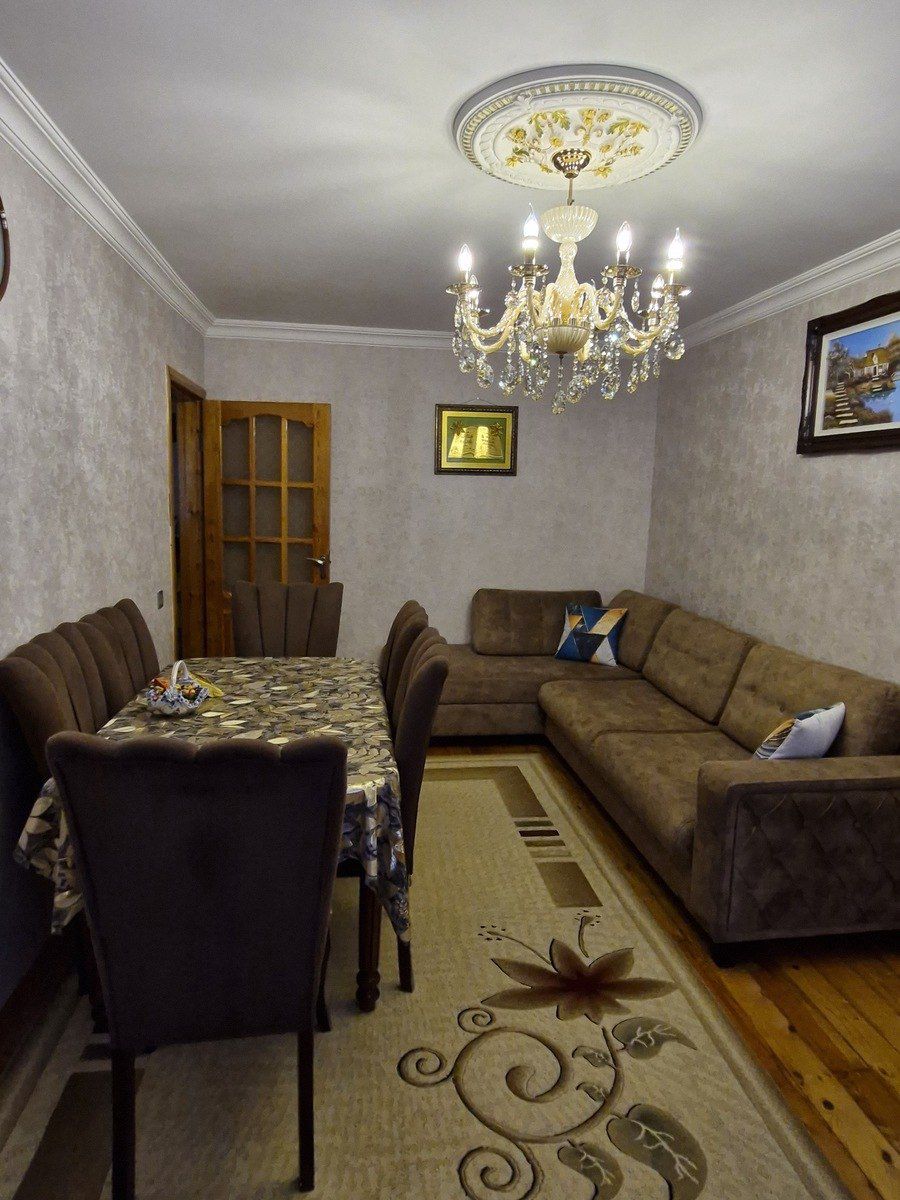 Satılır 4 otaqlı köhnə tikili 80 m² — Mənzil, Bakı (5)