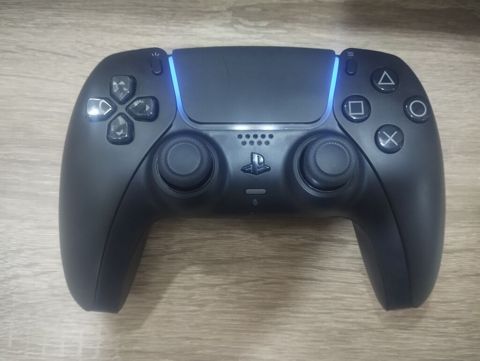 Playstation Dualsense 5 (pult). Original ideal vəziyyətdə.Qiymət — Bakı