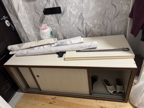 Ayaqqabı dolabı – sürgülü qapılı - Material: laminat/LDSP korpus — Xırdalan