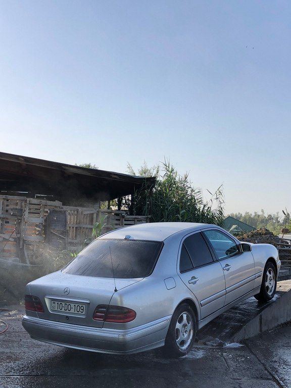 Mercedes E 220, 2.2 L, 2000 il, 354 786 km 10-DO-109 — Avtomobillər, Bərdə (3)