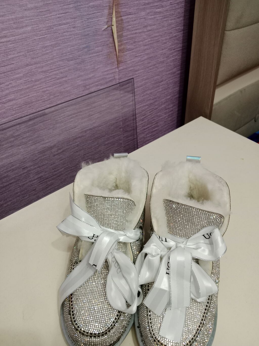 Parıltılı uşaq qış botları – UGG üslubunda - Rəng: gümüşü, tam səth — Uşaq ayakkabısı, Digah (3)