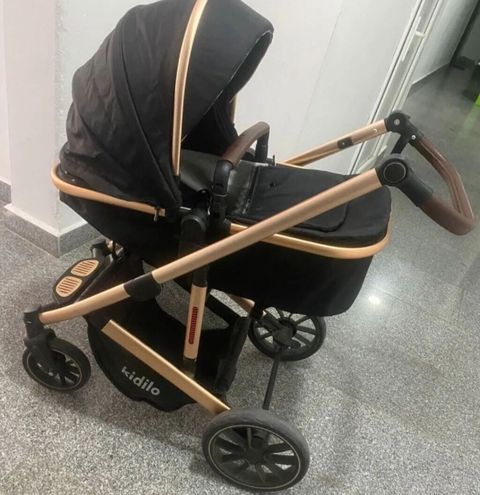 Araba yaxsu veziyyetde qiymet son.Unvan Xalqlar — Bakı
