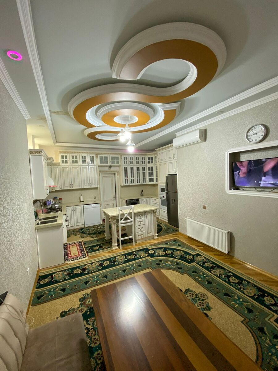 Satılır 7 otaqlı həyət evi/bağ evi 400 m² — Ev, villa, Bakı (6)