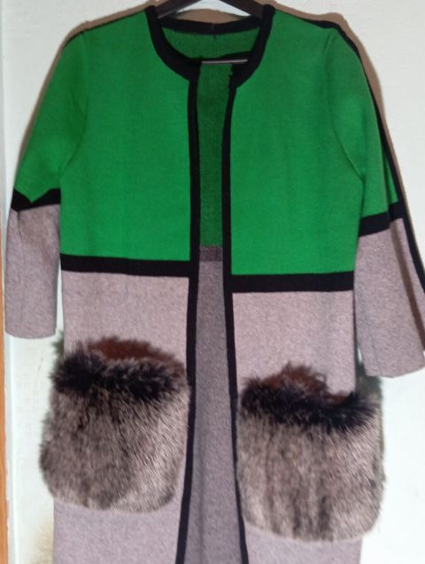 Qadın üst geyimi – jaket tipli - Dizayn: Rəng bloklu model – üst — Bakı