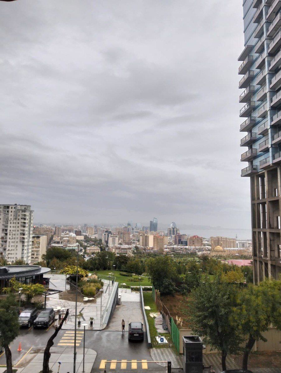 Satılır 2 otaqlı köhnə tikili 81 m² — Mənzil, Bakı (10)