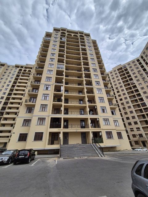 Satılır 3 otaqlı yeni tikili 124 m² — Bakı