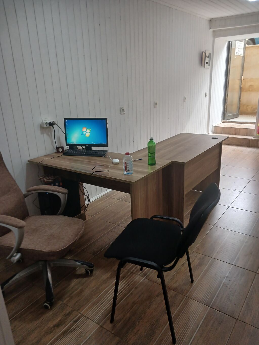 Azneft funklyorla uzuze ofis, yer icareye verilir muhasibatliq, vekil — Ofis, Bakı (5)