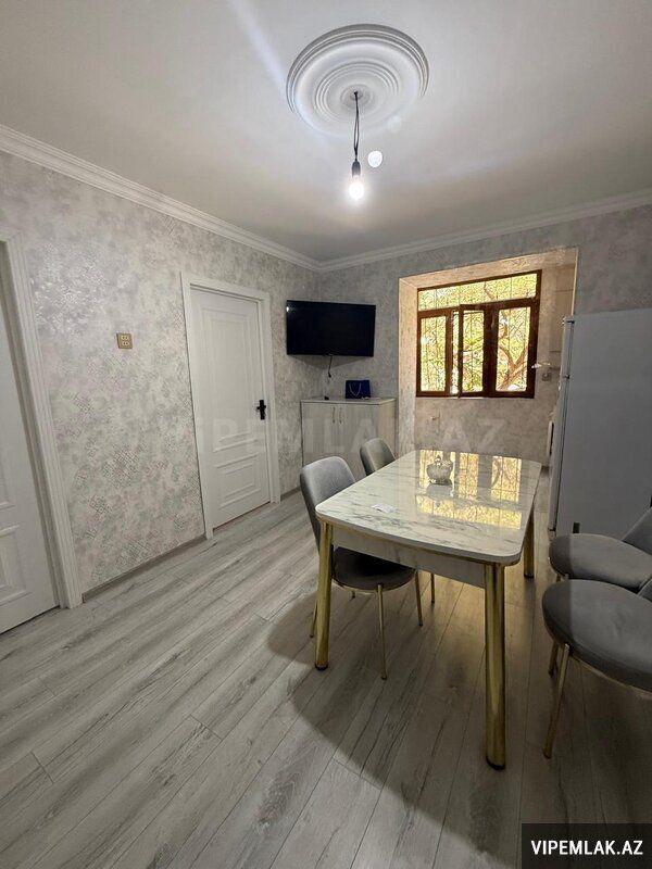 Binəqədi rayonunda 3 otaqlı Köhnə tikili Satılır, 40 m² — Mənzil, Bakı (4)