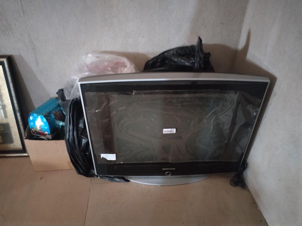 İşlənmiş Televizor Samsung 24" FHD (1920x1080), Ünvandan götürmə — Televizorlar, Novxanı (3)