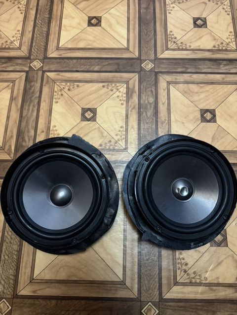 Harman kardon original kalonkalar,w211 panoramanın üstünden çıxıb,sap — Bakı