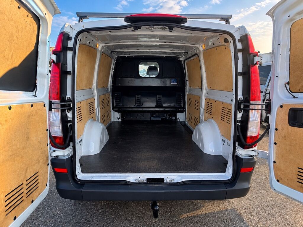 Mercedes-Benz Vito: 2.1 l 2011 il Van/Minivan — Avtomobillər, Sanqaçal (5)