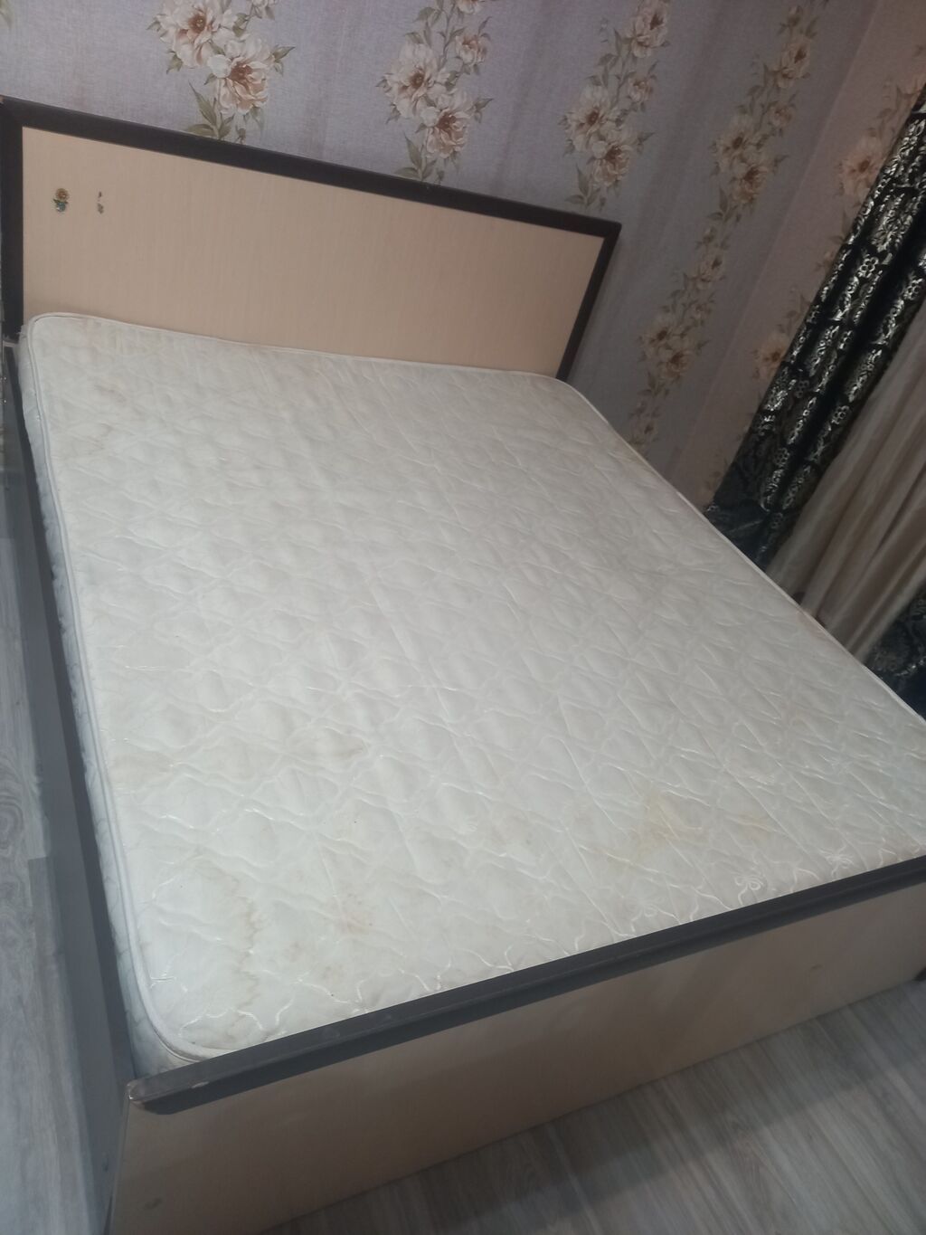 Salam yataq dest sekilde nece var heledir riyal alan gelib baxib — Yataq otağı mobilya dəstləri, Sumqayıt (7)