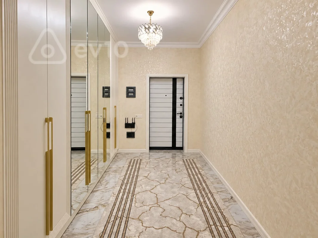3 otaqlı mənzil, 110 m², Rüstəm Rüstəmov — kirayə — Mənzil, Bakı (12)