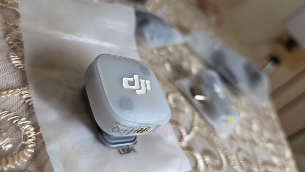 Dji Mikrofon Dji mic Mini 2 Ötürücüsü yanında. (Android, İphone ve — Mikrafonlar, Bakı (3)