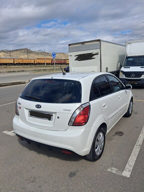 Kia Rio, 1.5 L, 2010 il, 420 450 km — Avtomobillər, Bakı (5)