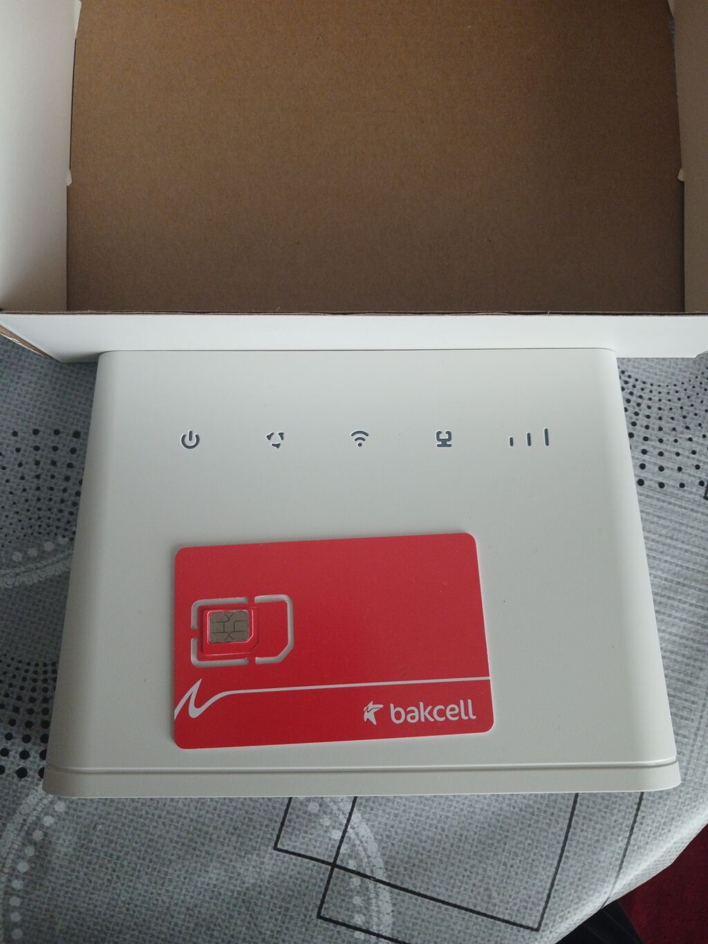 Huawei 4G Router 2 (LTE Cat4, Wi‑Fi 2.4GHz) Yenidir hech islenmeyib — Şəbəkə və server avadanlığı, Bakı (4)