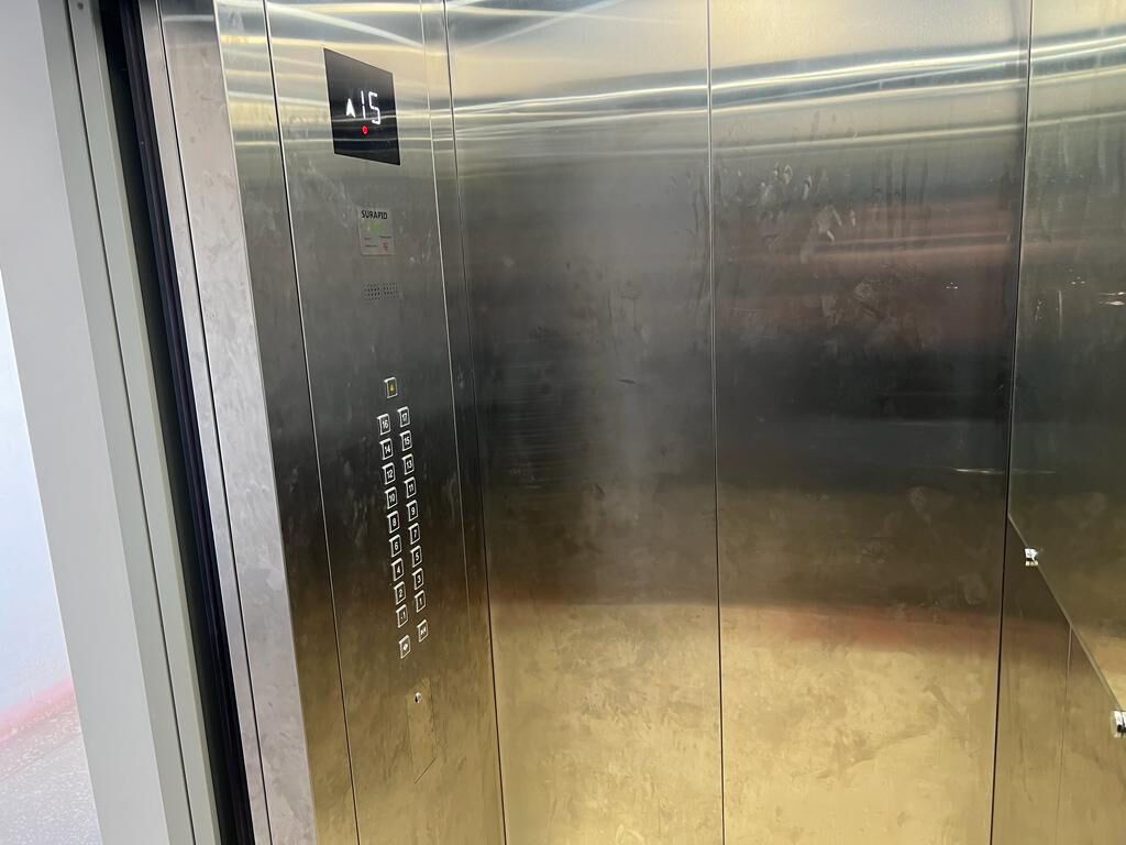 Satılır — 8 noyabr prospektində 3 otaqlı, 111 m² təmirli mənzil — Mənzil, Bakı (4)