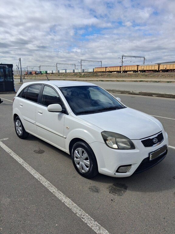 Kia Rio, 1.5 L, 2010 il, 420 450 km — Avtomobillər, Bakı (2)