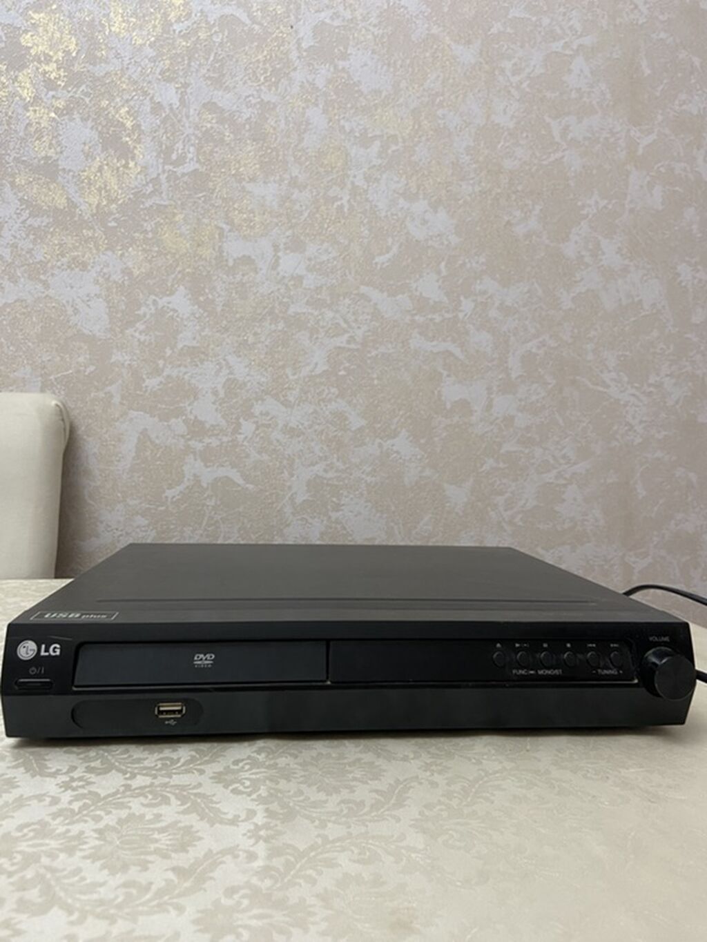 LG DVD - 220V şəbəkə ilə işləyən qoşulma kabeli daxildir — DVD pleyer, Bakı (2)