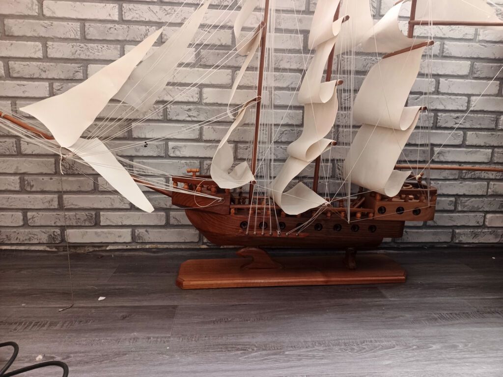 Sivunir gemi govdesi 80. sant obsi boyukluk 170 sant — Ev malları, Bakı
