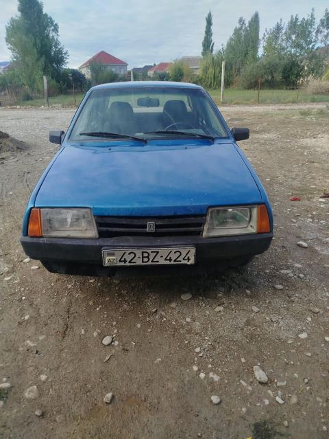 VAZ (Lada) Samara: 1.3 l Hetçbek — Siyəzən