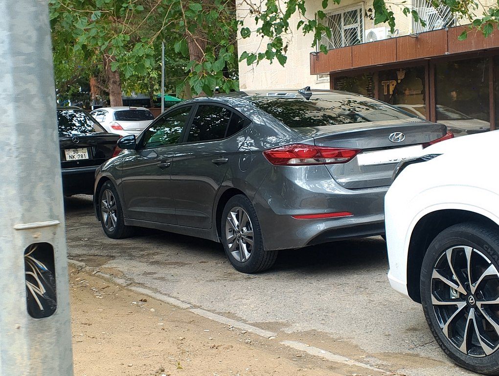 Hyundai Elantra, 2.0 L, 2017 il, 165 217 km 88-BN-504 — Avtomobillər, Bakı (9)