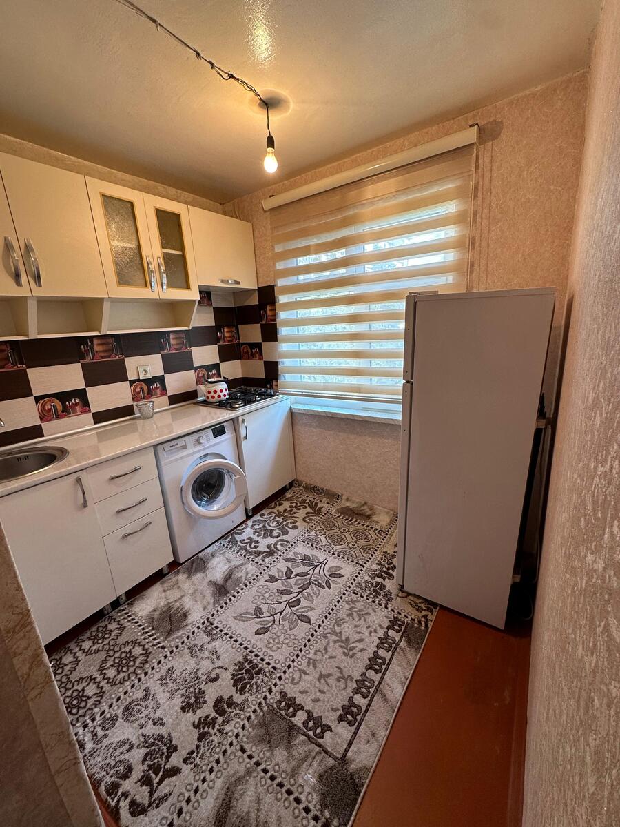 İcarəyə verilir 1 otaqlı köhnə tikili 35 m² — Mənzil, Bakı (7)