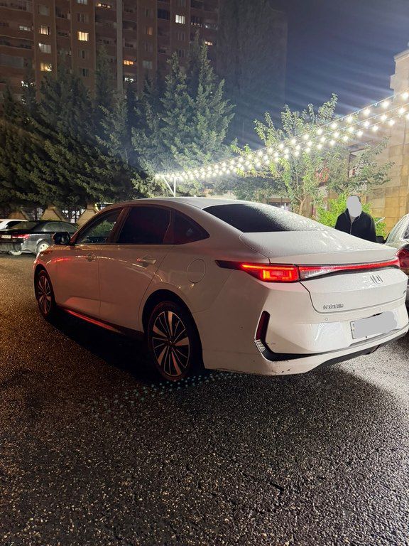 Changan Qiyuan A05, 1.5 L, 9.07 kWh, 2025 il, 82 000 km — Avtomobillər, Bakı (4)