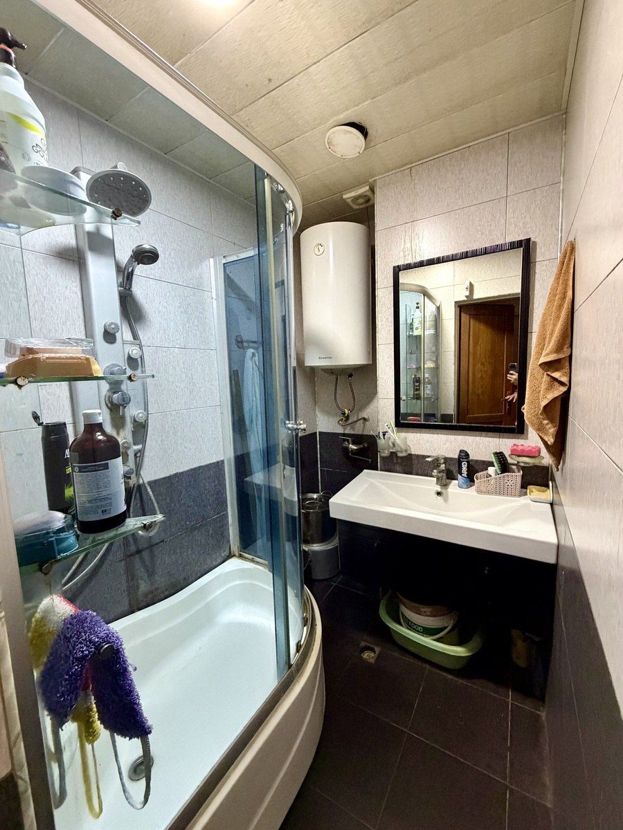 Satılır 2 otaqlı köhnə tikili 65 m² — Mənzil, Bakı (12)