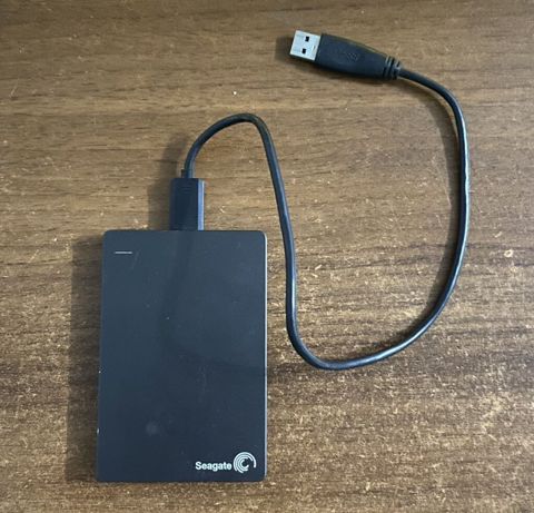 Seagate Backup Plus Portable Drive – 1TB xarici sərt disk — Bakı