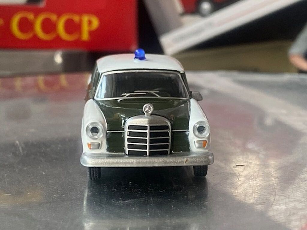 Mercedes, 1961 il, 1:64, Dəmir, Ödənişli çatdırılma — Modellar, Bakı (10)