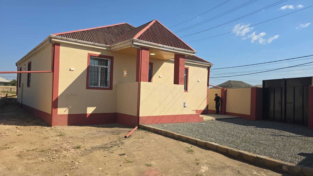 Satılır 5 otaqlı həyət evi/bağ evi 140 m² — Ev, villa, Bakı (2)